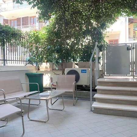 Pini 住宿加早餐酒店