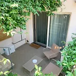 Pini Bed & Breakfast