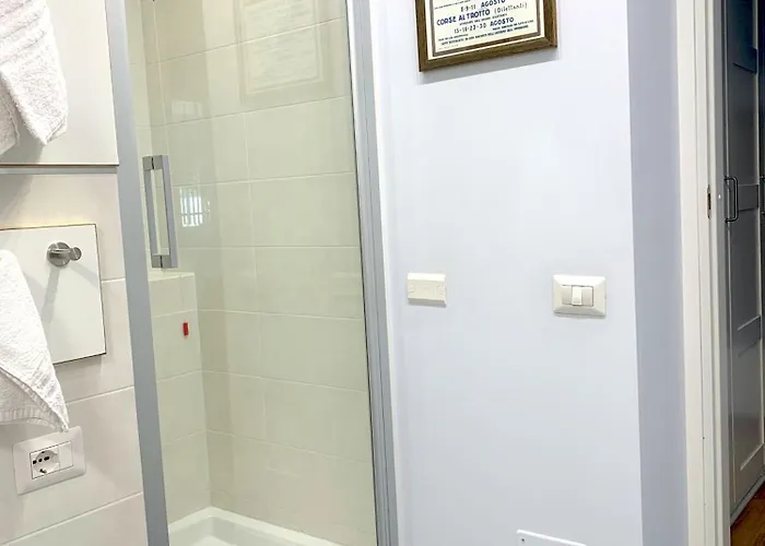 Oda ve Kahvaltı Pini 3*