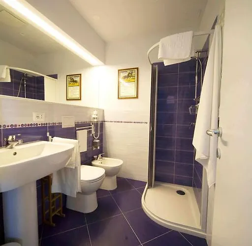 Pini Oda ve Kahvaltı Civitanova Marche